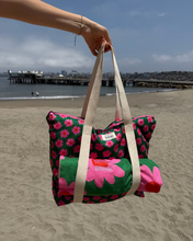 Cargar imagen en el visor de la galería, Tote Garden Blossom
