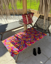 Cargar imagen en el visor de la galería, Toalla Papayas
