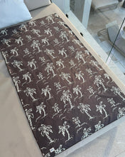 Cargar imagen en el visor de la galería, Toalla Palmtree
